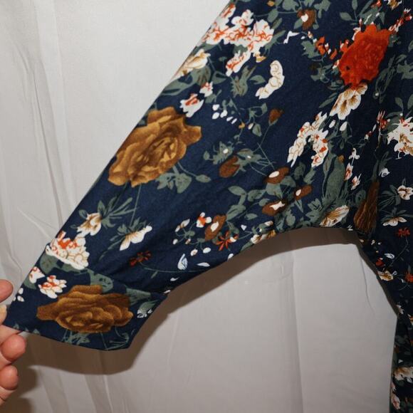 Scobe Kimomo Size Medium Open Front Blazer Blue Floral Rayon Asymmetric Hem - Picture 7 of 13